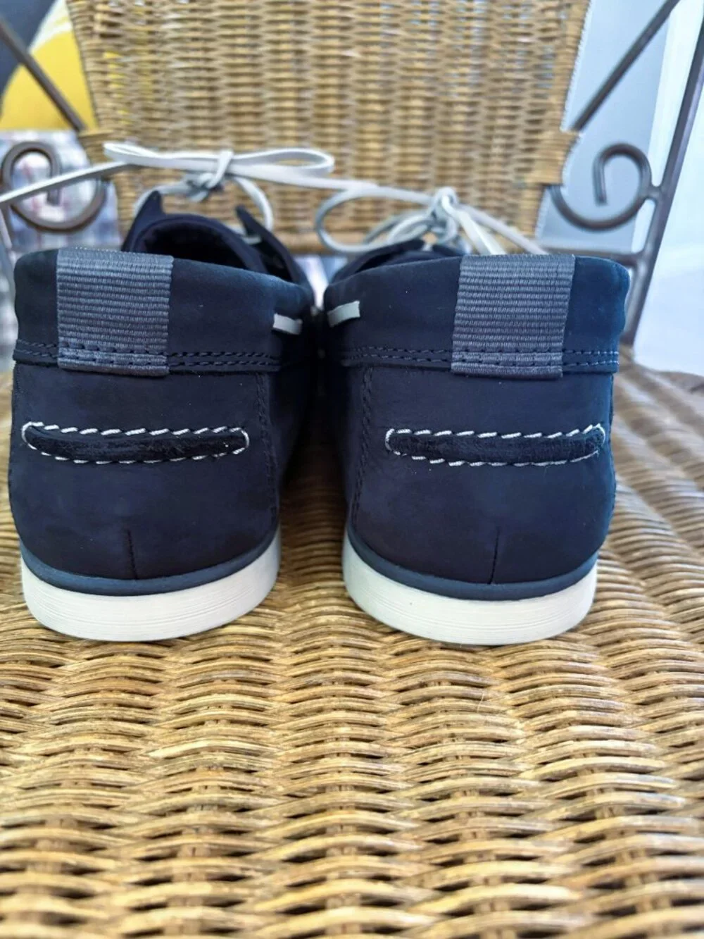 Men's Clarks Boat Shoes 13 M Navy Blue Leather, Lace Up, Metal Eyelets
